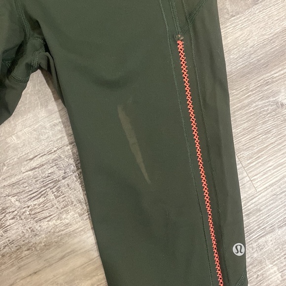 Lululemon Capri Leggings - Picture 4 of 4